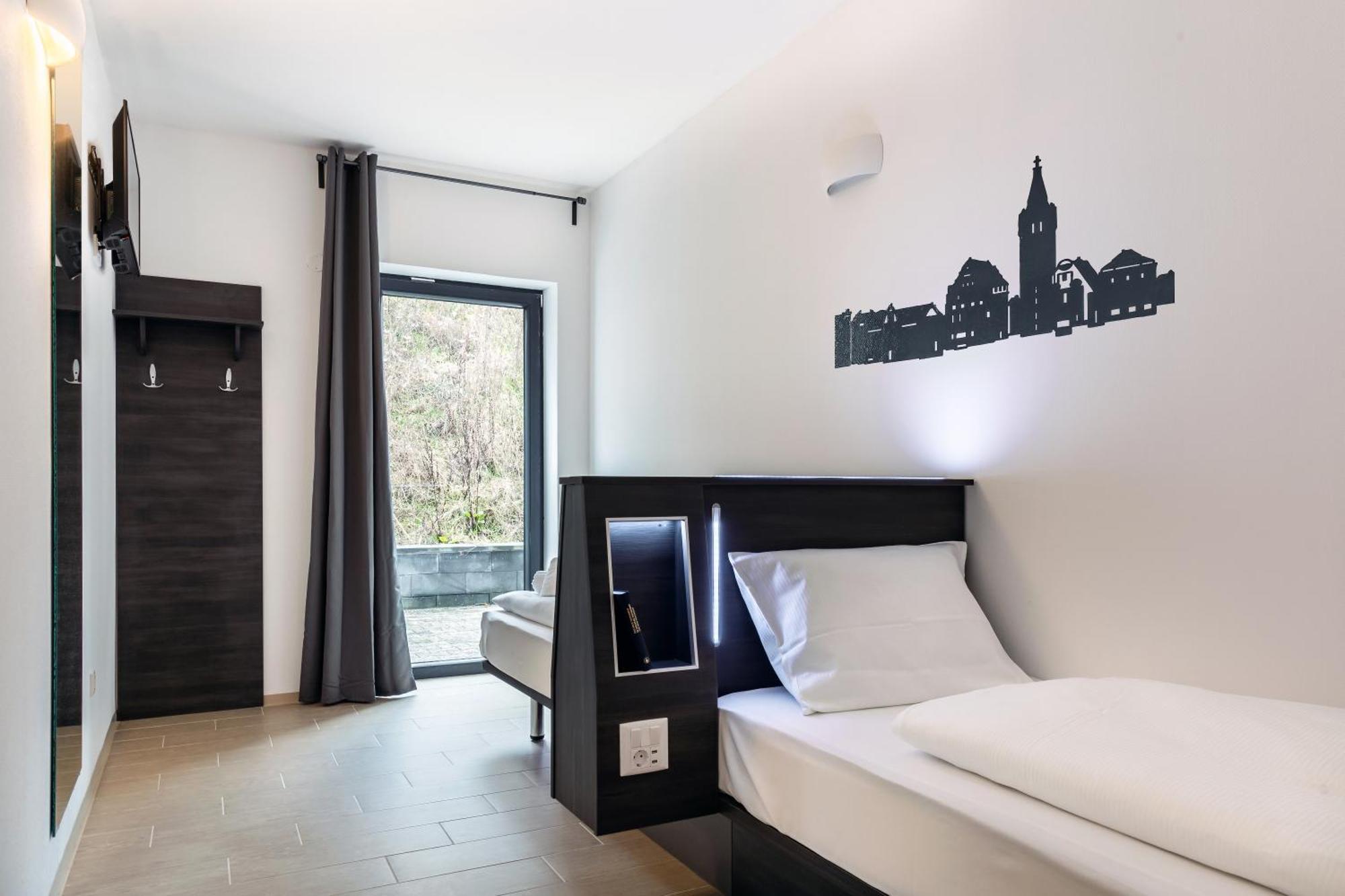 Augustus Hotel Bernkastel - Comfortable Budget Hotel Dış mekan fotoğraf